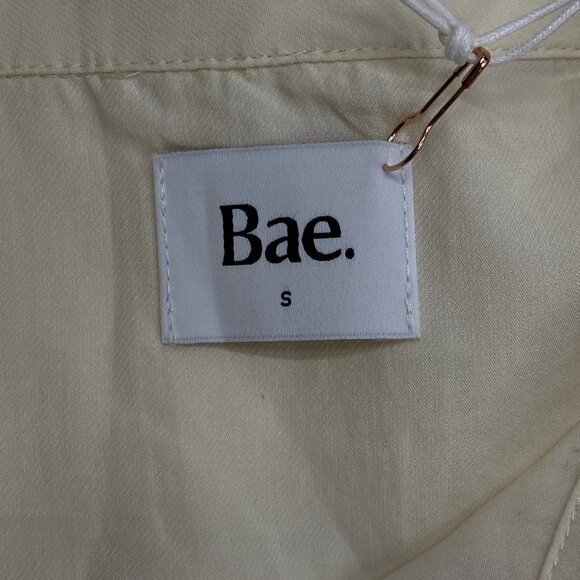 Bae Women's Love Affair Oversized Button-Up Shirt – Size S – Vanilla Beige - Picture 5 of 10